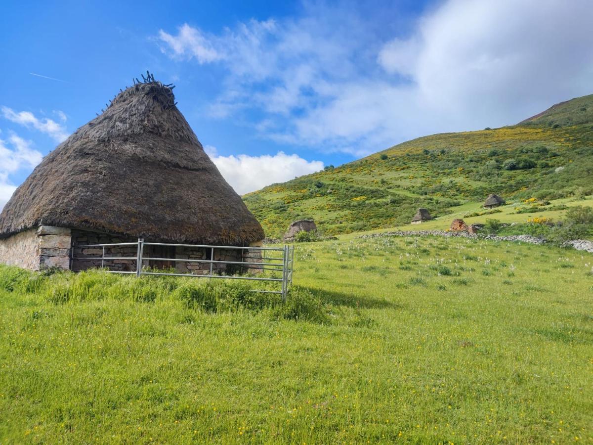 Casas Rurales Las Corradas Endriga ภายนอก รูปภาพ