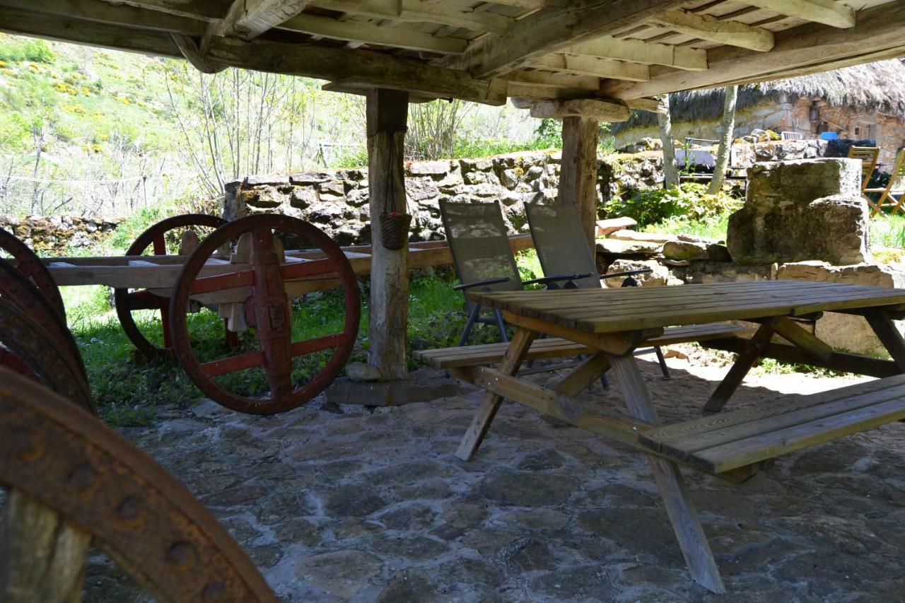 Casas Rurales Las Corradas Endriga ภายนอก รูปภาพ